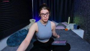 KIKI_Krash