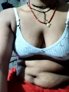 Pooja302