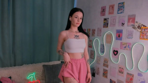 Bella_Crystal