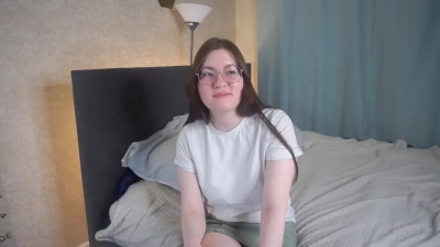 Watch julianachambless recorded live streams from Chaturbate on 2025/04/01, Cam Archive