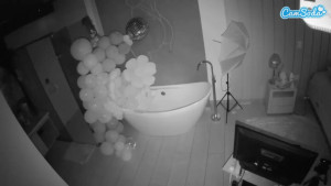 voyeurcam-casa-salsa-bathroom-5