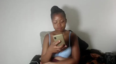 Watch MINNIE313 recorded live streams from Stripchat on 2025/04/04, Cam Archive