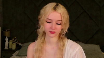Watch NaomiLoys recorded live streams from Stripchat on 2025/04/18, Cam Archive