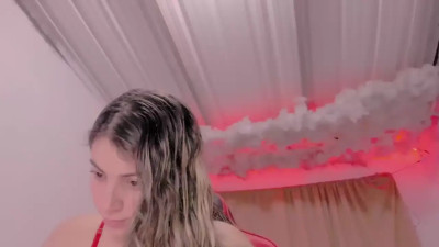 Watch lauu_g recorded live streams from Stripchat on 2025/05/03, Cam Archive