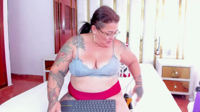 Watch LindaCorner recorded live streams from Stripchat on 2025/05/08, Cam Archive