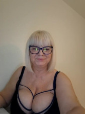 Watch NaturalTits2806 recorded live streams from Stripchat on 2025/05/10, Cam Archive