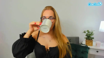 Watch ariagntle recorded live streams from Camsoda on 2025/05/10, Cam Archive